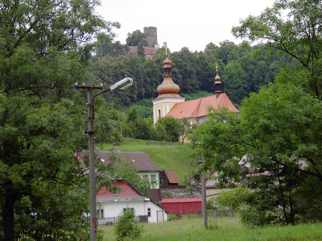 Rodinne Ubytovani Na Habesi Crhov Экстерьер фото